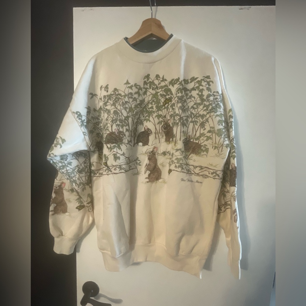Artisans Cream Rabbits sweatshirt